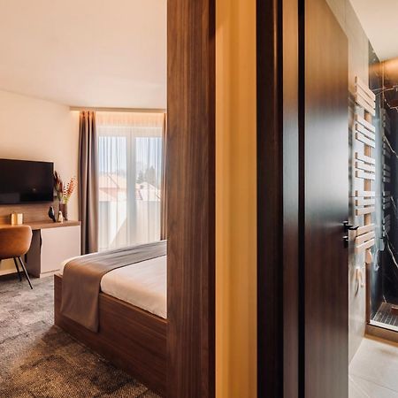 Aqua Hotel Termál Mosonmagyaróvár Esterno foto