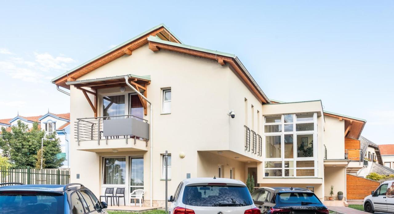Aqua Hotel Termál Mosonmagyaróvár Esterno foto