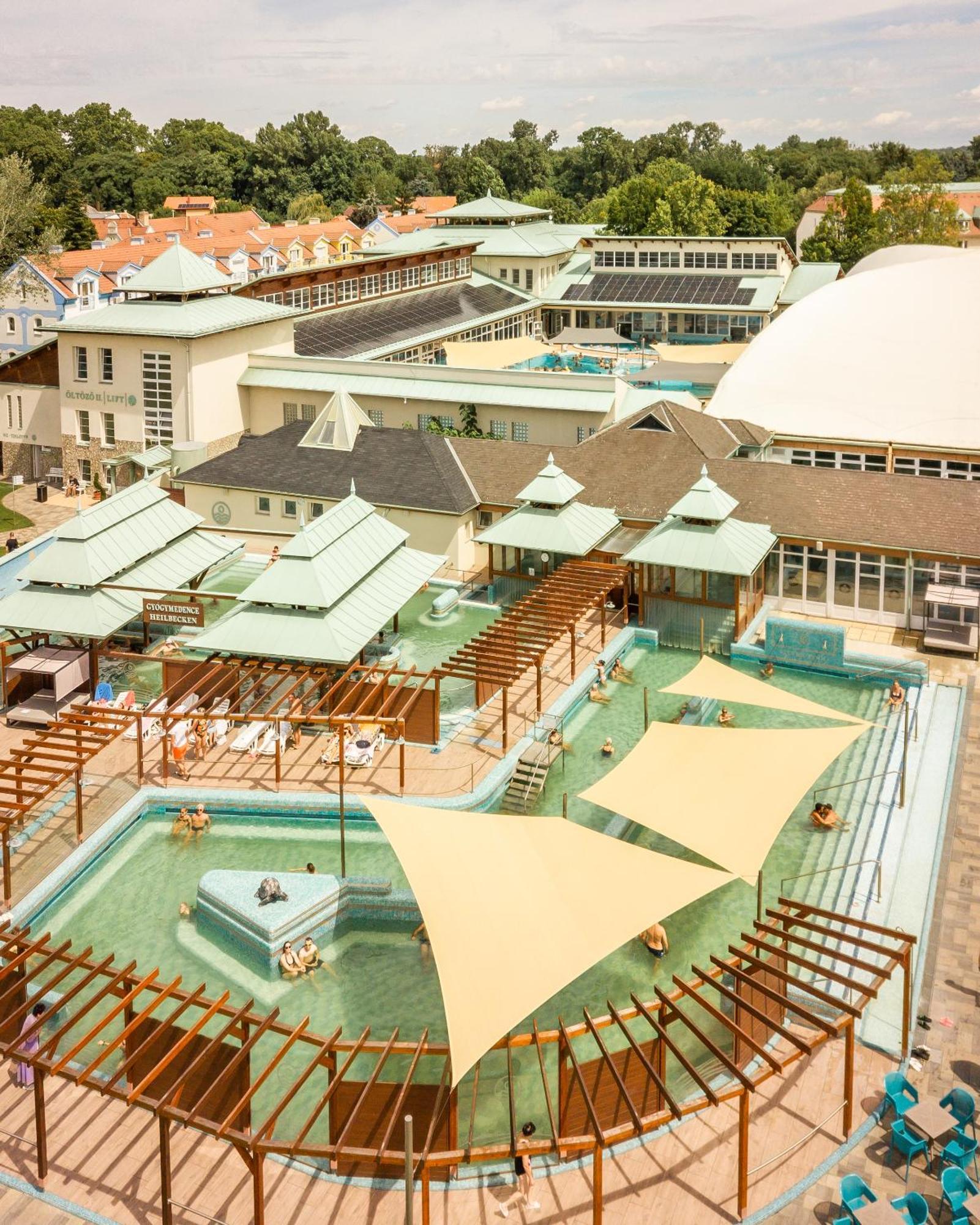 Aqua Hotel Termál Mosonmagyaróvár Esterno foto