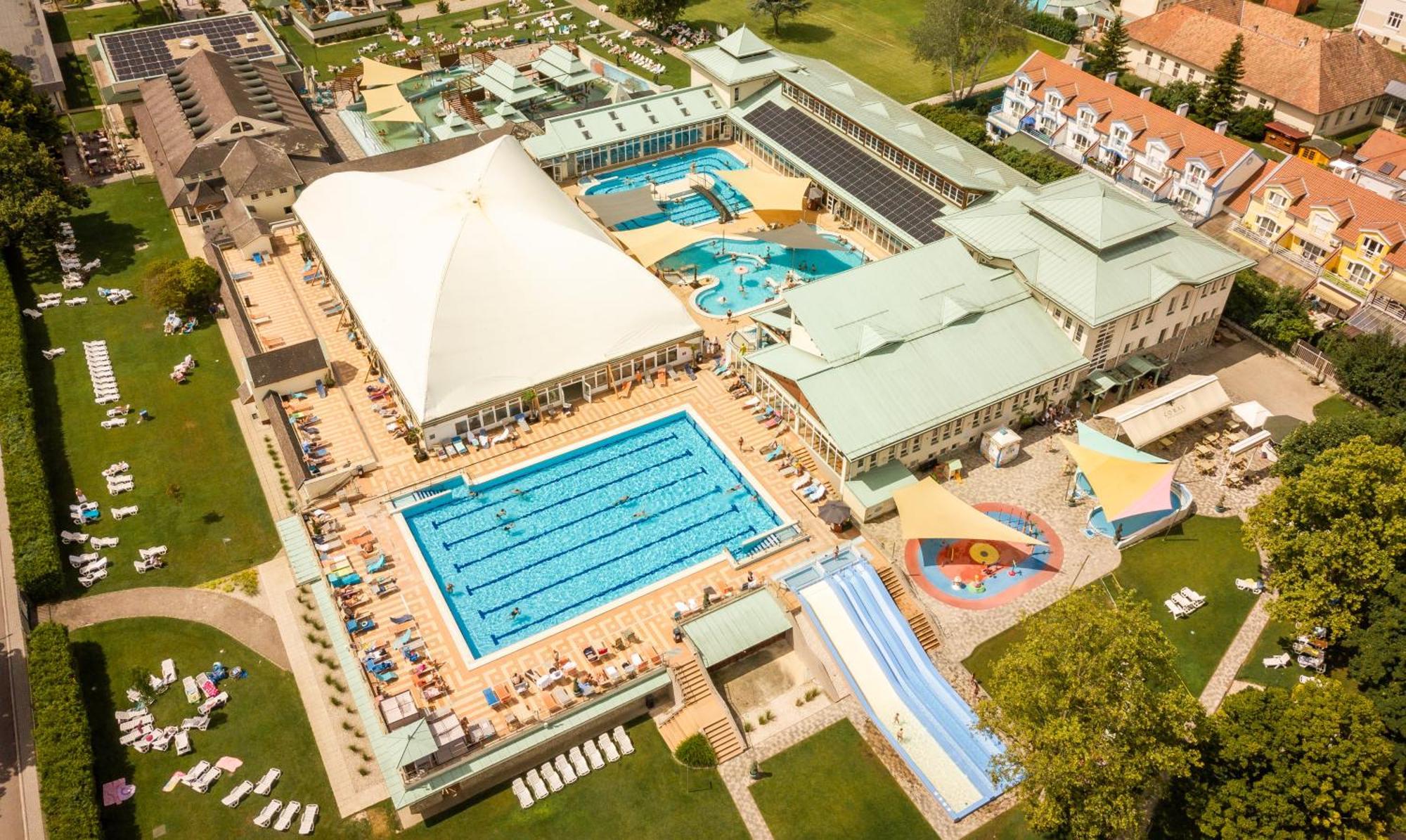 Aqua Hotel Termál Mosonmagyaróvár Esterno foto